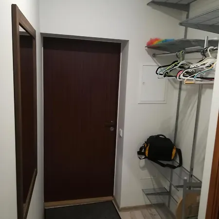 Kooli 27 , *